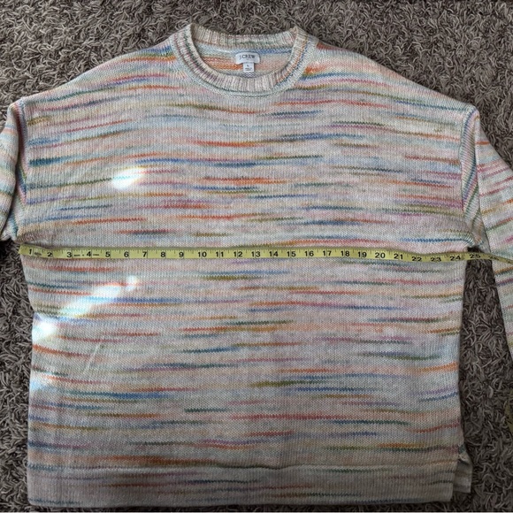 J. Crew sweater. Size Large - Picture 4 of 5